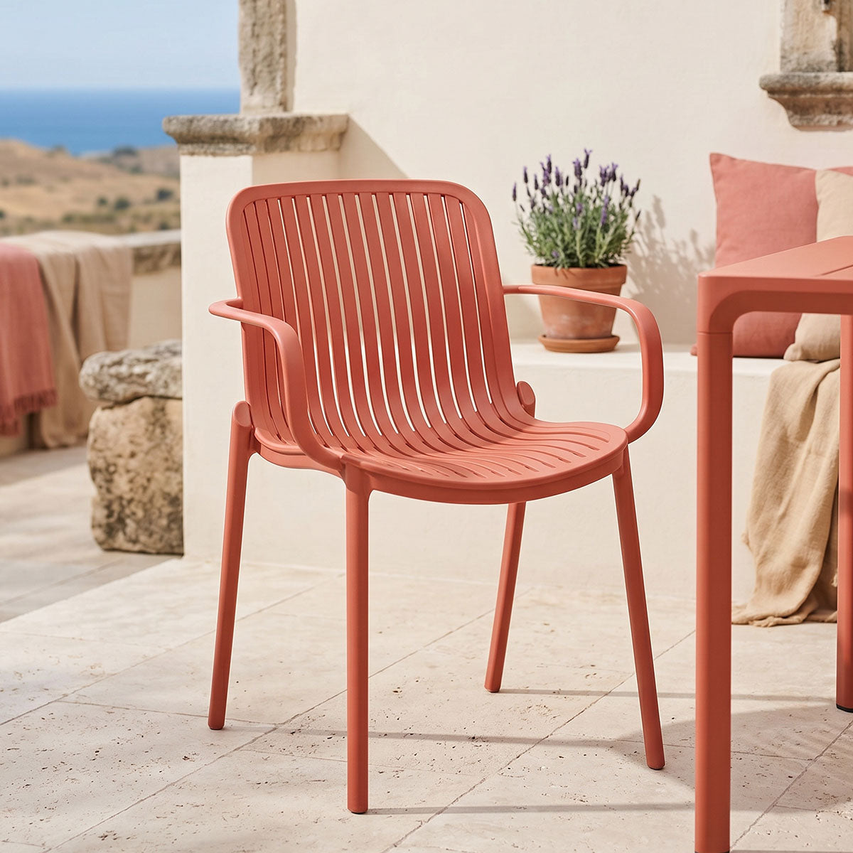 Πολυθρόνα Teragi στοιβαζόμενη pakoworld pp με UV protection terracotta 59x57x82εκ